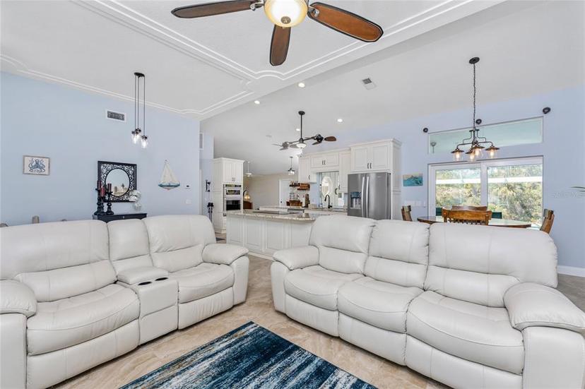 Picture of 10308 Euston Avenue, Englewood FL 34224