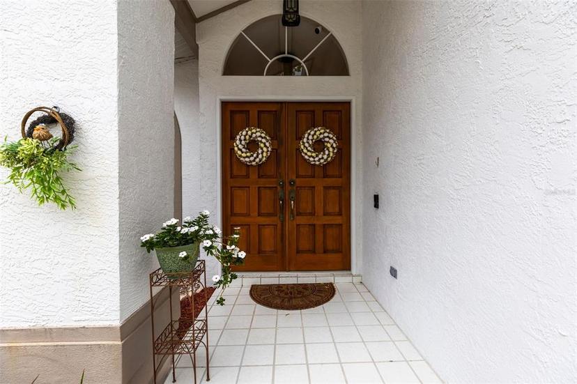 Picture of 9408 Bluebird Drive, Tampa FL 33647