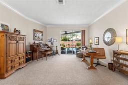 Picture of 9408 Bluebird Drive, Tampa, FL 33647