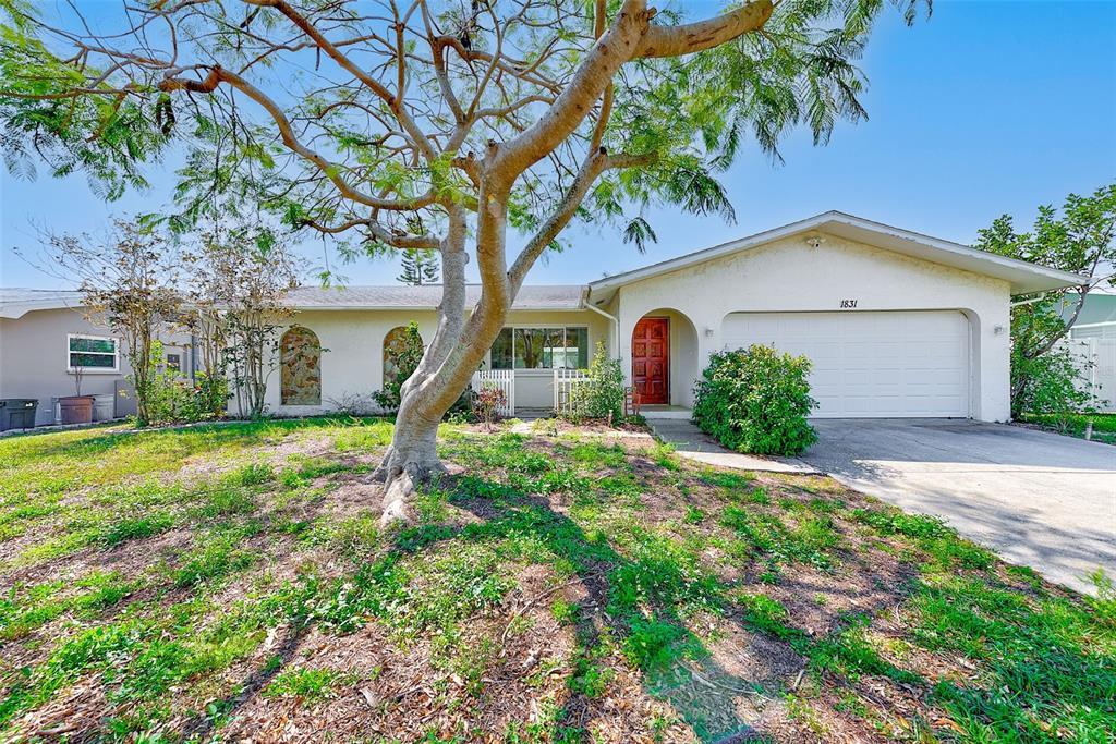 Picture of 1831 Kay Drive, Largo, FL 33770