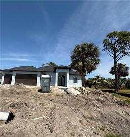 Picture of 9 Tee View Road, Rotonda West, FL 33947
