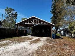 Picture of 586 N 8Th Street, Eagle Lake, FL 33839