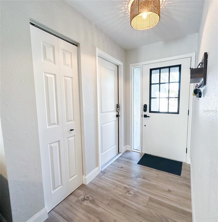 Picture of 2544 Knoll Street W, Palm Harbor FL 34683