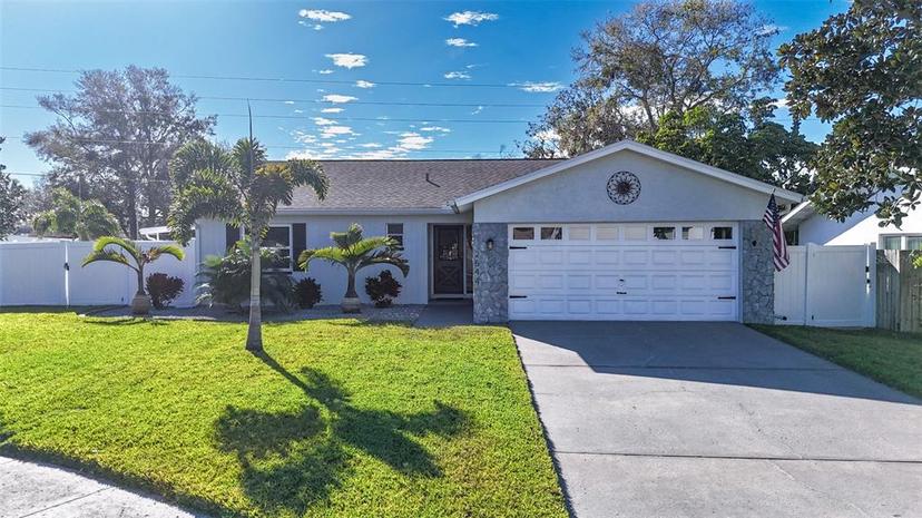 Picture of 2544 Knoll Street W, Palm Harbor FL 34683