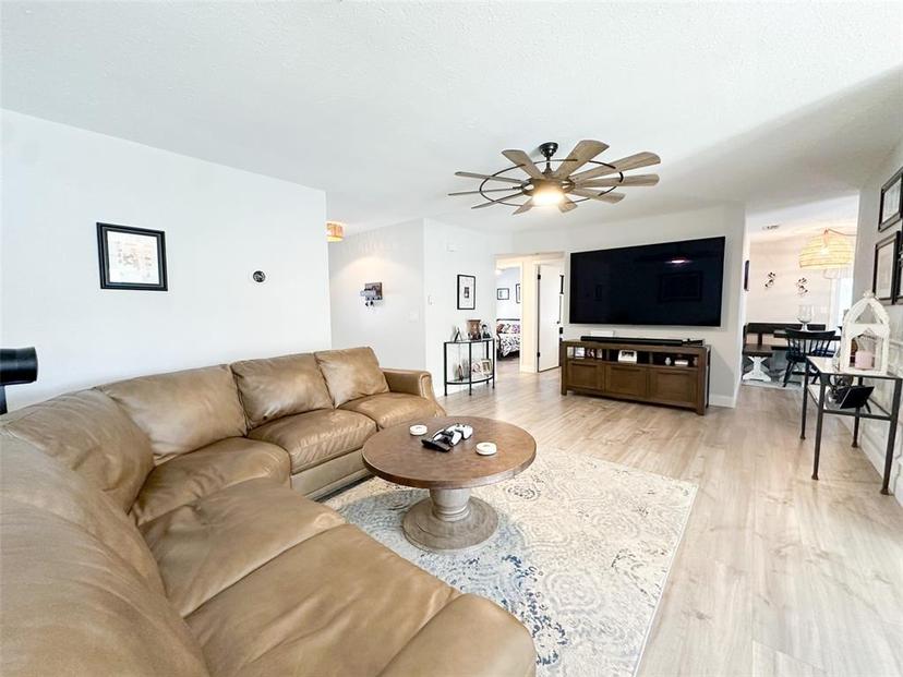 Picture of 2544 Knoll Street W, Palm Harbor FL 34683