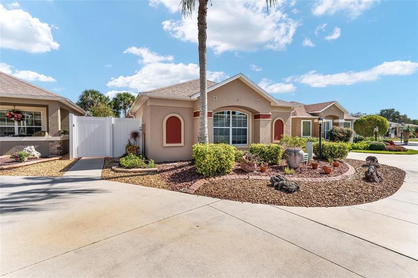 Picture of 483 Cammarano Place, The Villages FL 32162