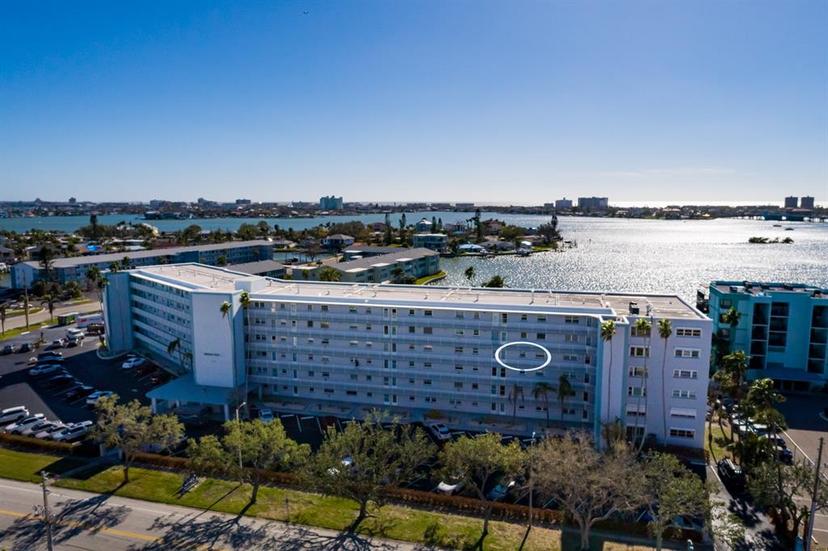 Picture of 1868 Shore Drive S Unit 411, South Pasadena FL 33707