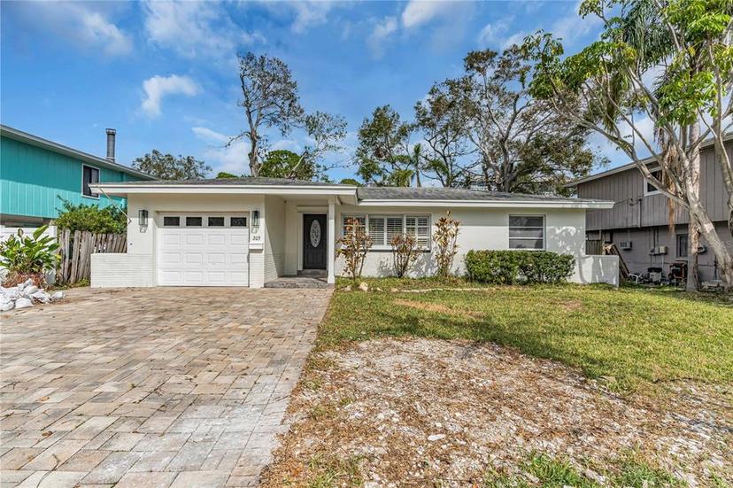 Picture of 309 84Th Avenue Ne, St Petersburg FL 33702