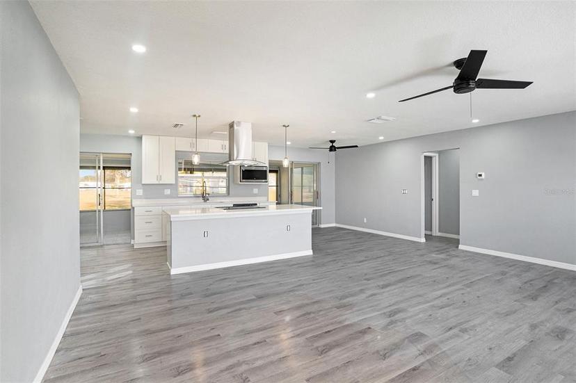 Picture of 10047 41St Street N Unit 10047, Pinellas Park FL 33782