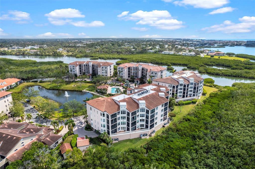 Picture of 5420 Eagles Point Circle Unit 103, Sarasota, FL 34231