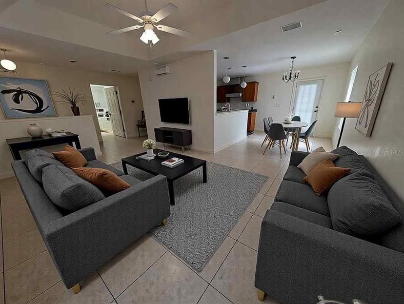 Picture of 379 NE 45Th Terrace, Gainesville FL 32641
