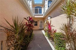 Picture of 903 Gondola Park Drive Unit 903, Venice, FL 34292