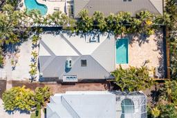 Picture of 115 N Blvd Of The Presidents, Sarasota, FL 34236