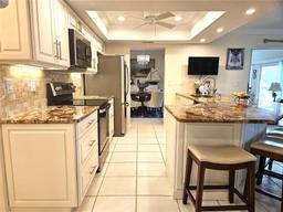 Picture of 1706 S Lakeside Court, Venice, FL 34293
