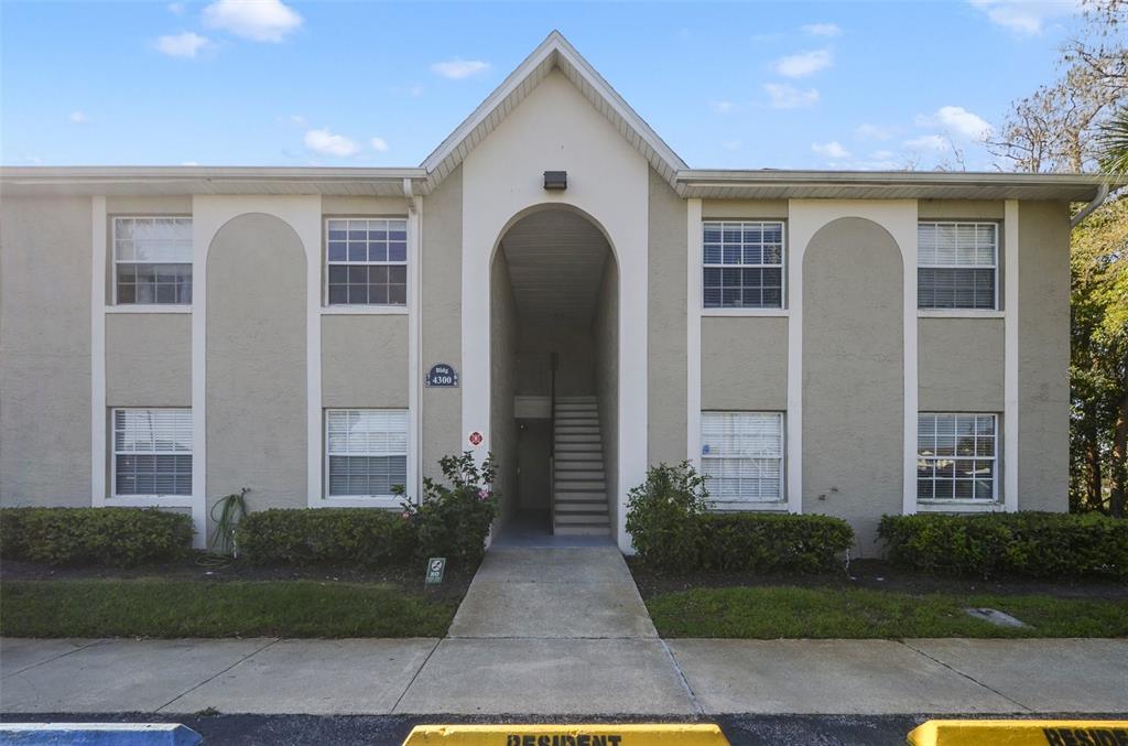 Picture of 4300 Hector Court Unit 7, Orlando, FL 32822