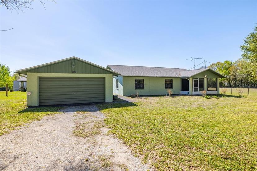Picture of 11845 Meadowdale Dr, Tampa FL 33625