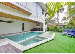 Picture of 5708 Holmes Boulevard, Holmes Beach, FL 34217