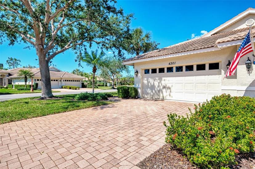 Picture of 4301 Nizza Court, Venice FL 34293