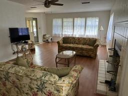 Picture of 9028 NW 37Th Circle, Gainesville, FL 32653