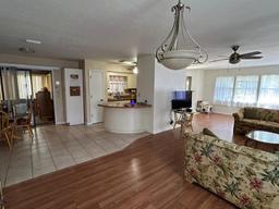 Picture of 9028 NW 37Th Circle, Gainesville, FL 32653