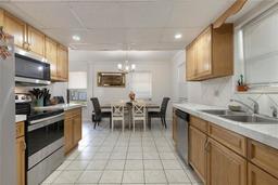 Picture of 2303 Mahoney Avenue, Leesburg, FL 34748