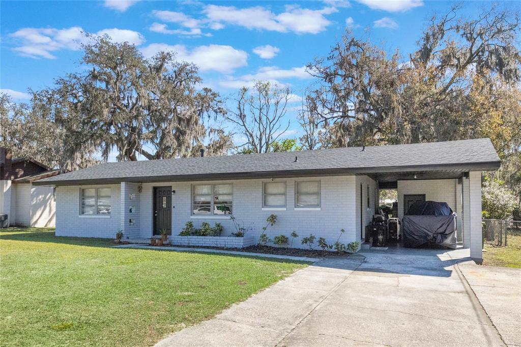 Picture of 2303 Mahoney Avenue, Leesburg, FL 34748