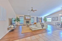 Picture of 6725 Islander Lane, Tampa, FL 33615