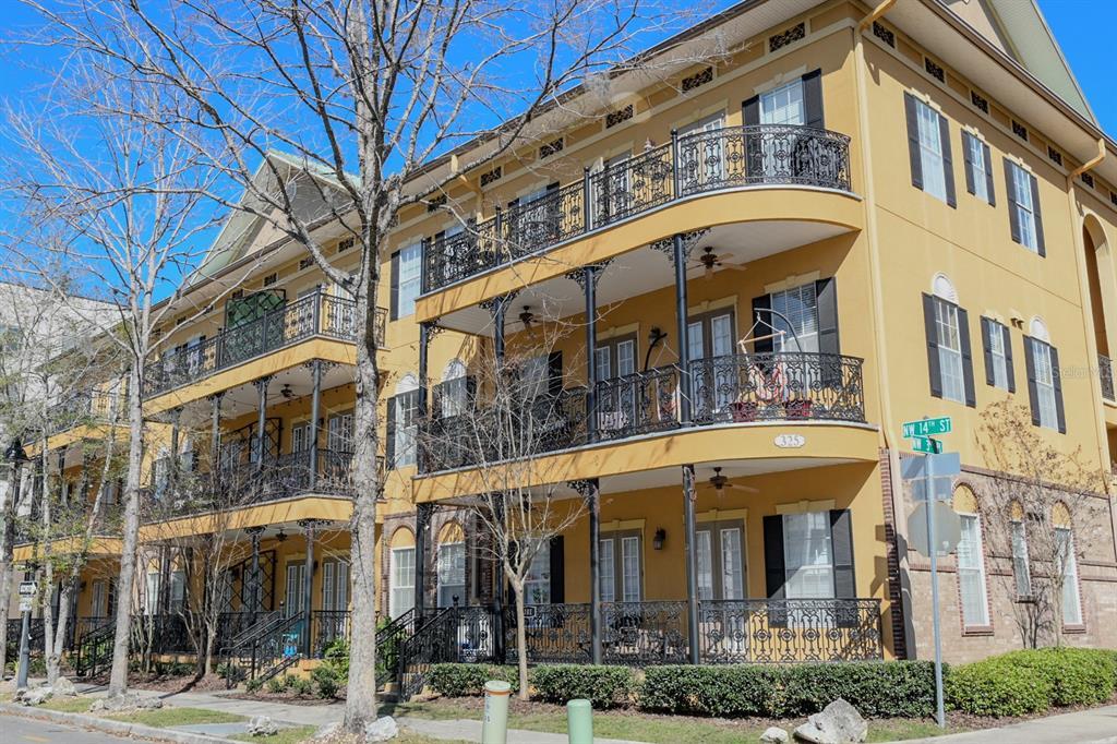 Picture of 325 NW 14Th Street Unit 306, Gainesville, FL 32603