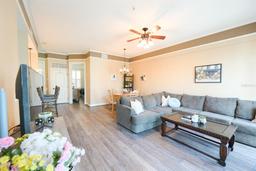 Picture of 325 NW 14Th Street Unit 306, Gainesville, FL 32603