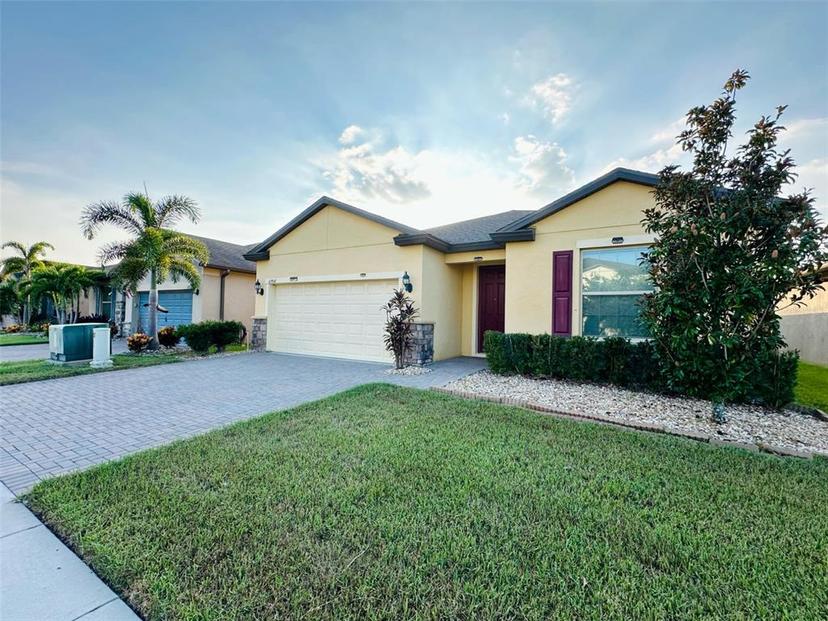 Picture of 2706 Vermillion Court, St Cloud FL 34771