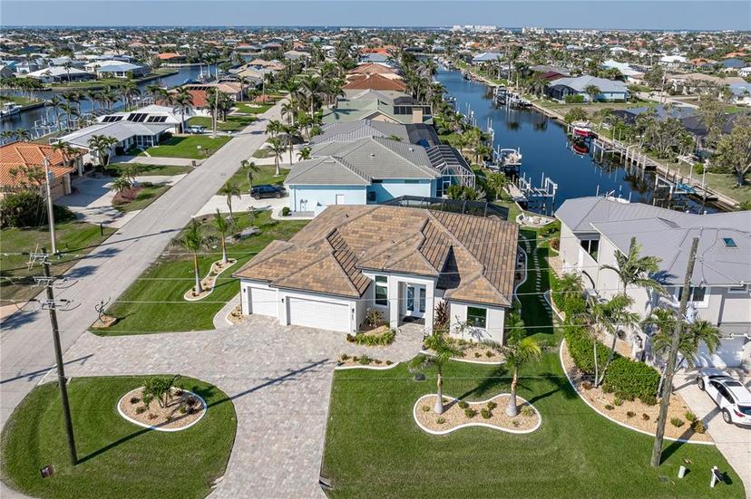 Picture of 1880 Aqui Esta Drive, Punta Gorda FL 33950