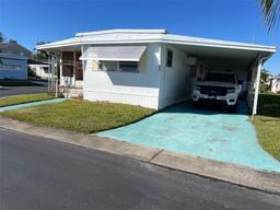 Picture of 11300 124Th Avenue Unit 69, Largo, FL 33778