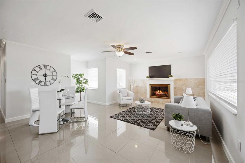 Picture of 317 Harbor Drive S, Venice FL 34285