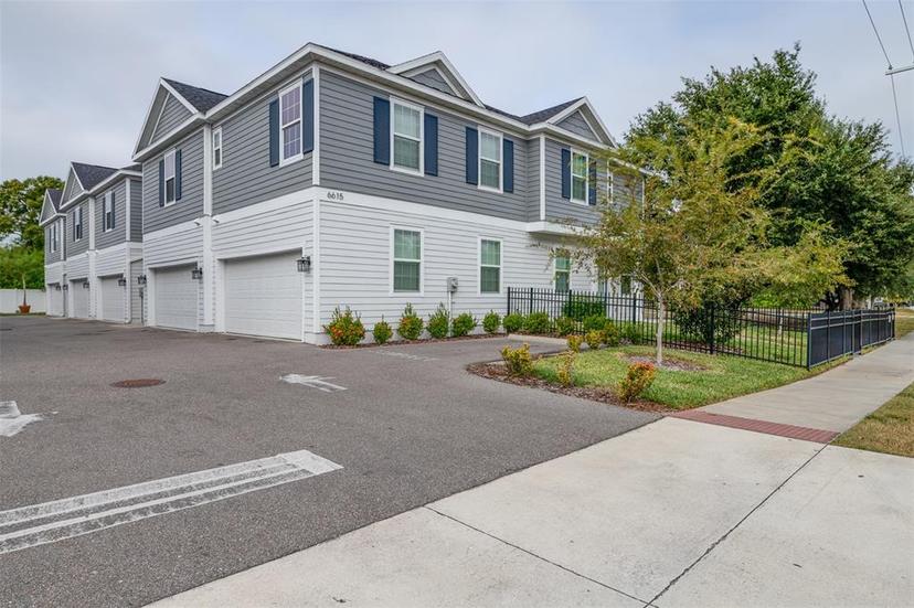Picture of 6615 S Manhattan Avenue Unit 2, Tampa FL 33616