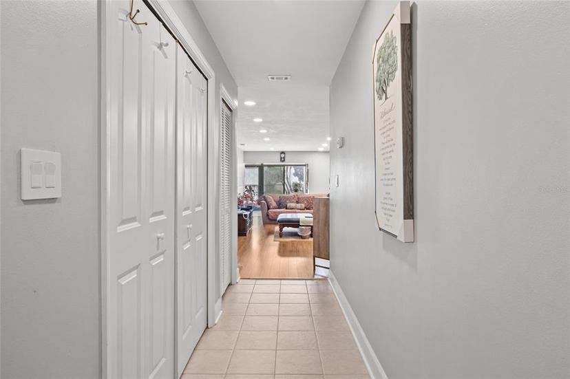 Picture of 13140 Village Chase Circle Unit 13140, Tampa FL 33618
