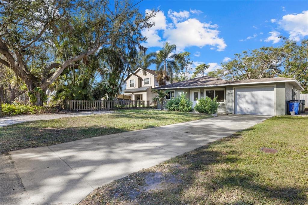 Picture of 4464 Gallup Avenue, Sarasota, FL 34233