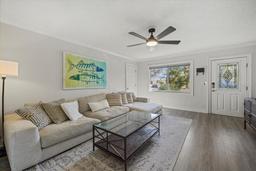 Picture of 4464 Gallup Avenue, Sarasota, FL 34233