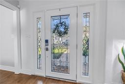 Picture of 4514 W Beachway Drive, Tampa, FL 33609