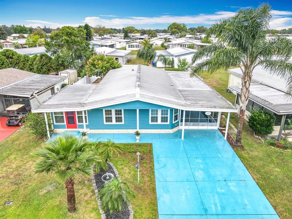 Picture of 1680 Elkhart Circle, Tavares, FL 32778