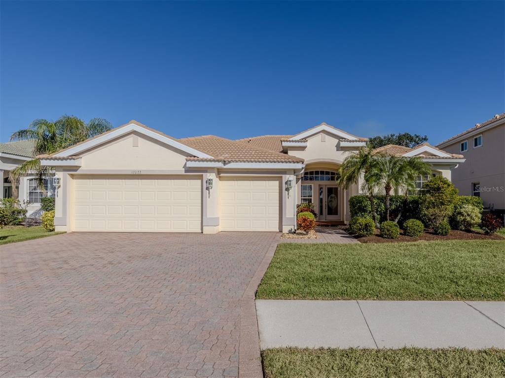 Picture of 12022 Granite Woods Loop, Venice, FL 34292