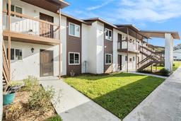 Picture of 39132 County Road 54 Unit 2060, Zephyrhills, FL 33542
