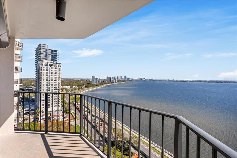 Picture of 3301 Bayshore Boulevard Unit 2007B, Tampa FL 33629