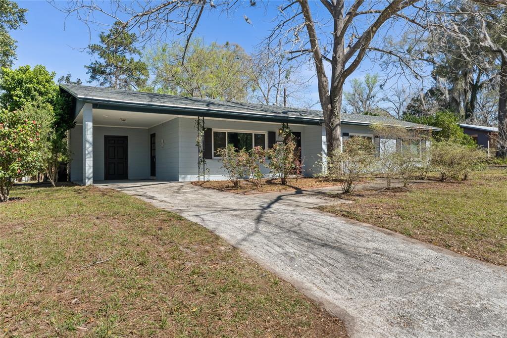 Picture of 3310 NW 30Th Place, Gainesville, FL 32605