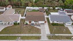 Picture of 6339 S Lansdale Circle, Tampa, FL 33616