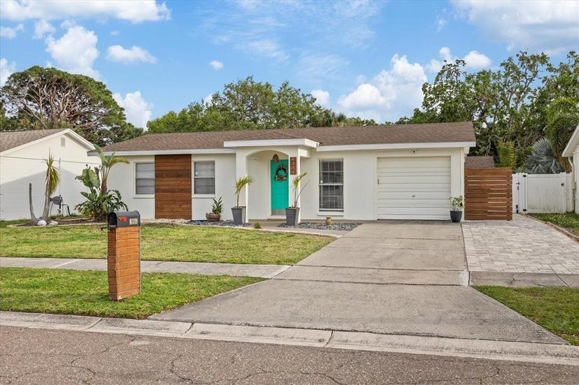 Picture of 6339 S Lansdale Circle, Tampa FL 33616