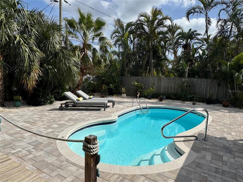 Picture of 2915 67Th Way N, St Petersburg FL 33710