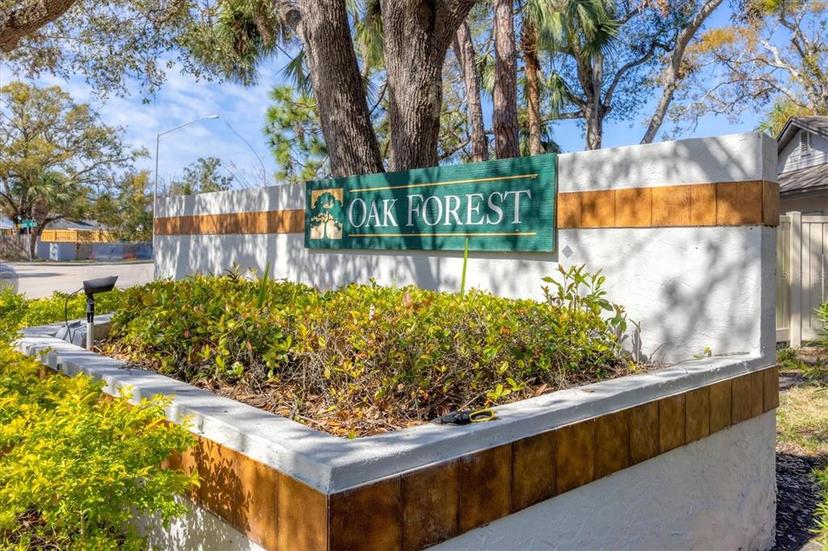 Picture of 4616 Oak Forest Drive E Unit 31, Sarasota FL 34231