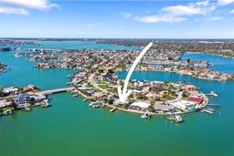 Picture of 649 79Th Circle S, St Petersburg, FL 33707