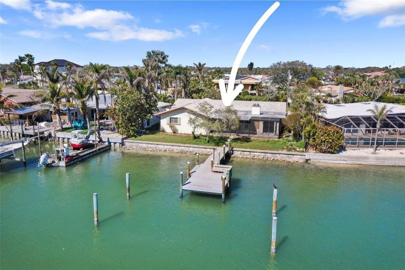 Picture of 649 79Th Circle S, St Petersburg FL 33707