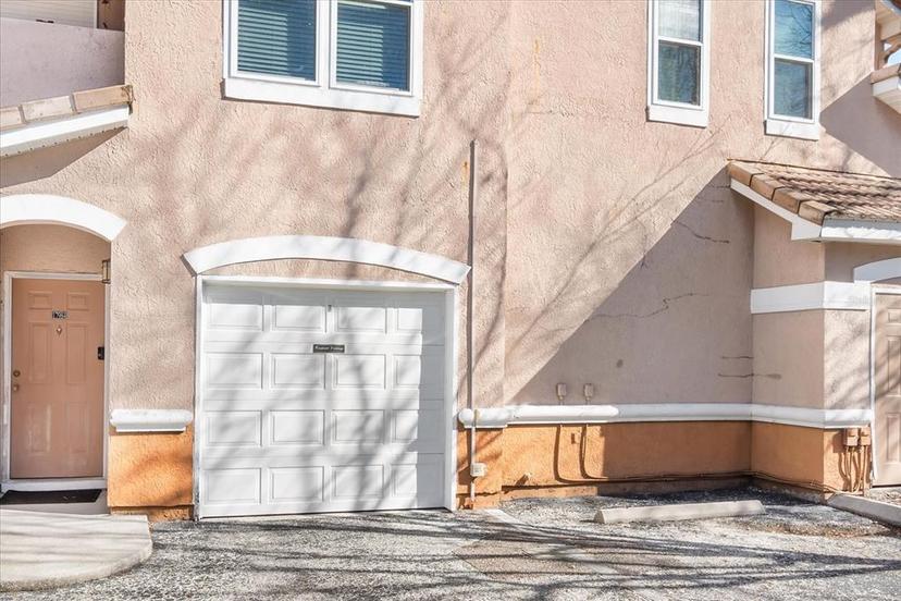 Picture of 17978 Villa Creek Drive, Tampa FL 33647